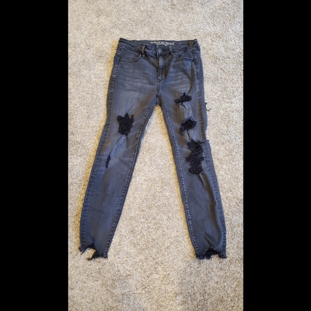 American Eagle Black Jeans Hi-Rise Jegging Super Stretch 10 Distressed Raw Hem